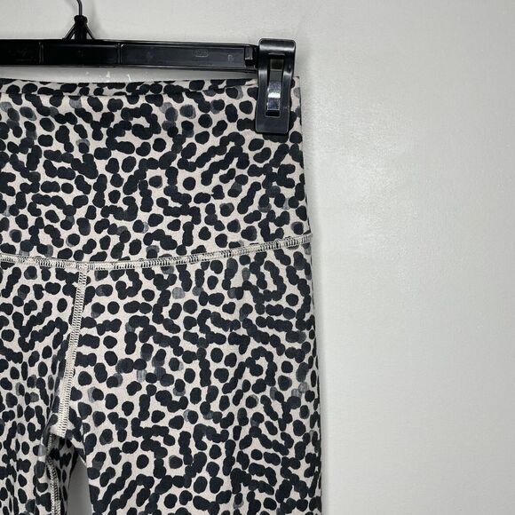 LULULEMON Womens High Times Mesh Wrap Pants Tan Polka-Dot Print Leggings Sz 4 - Picture 2 of 5